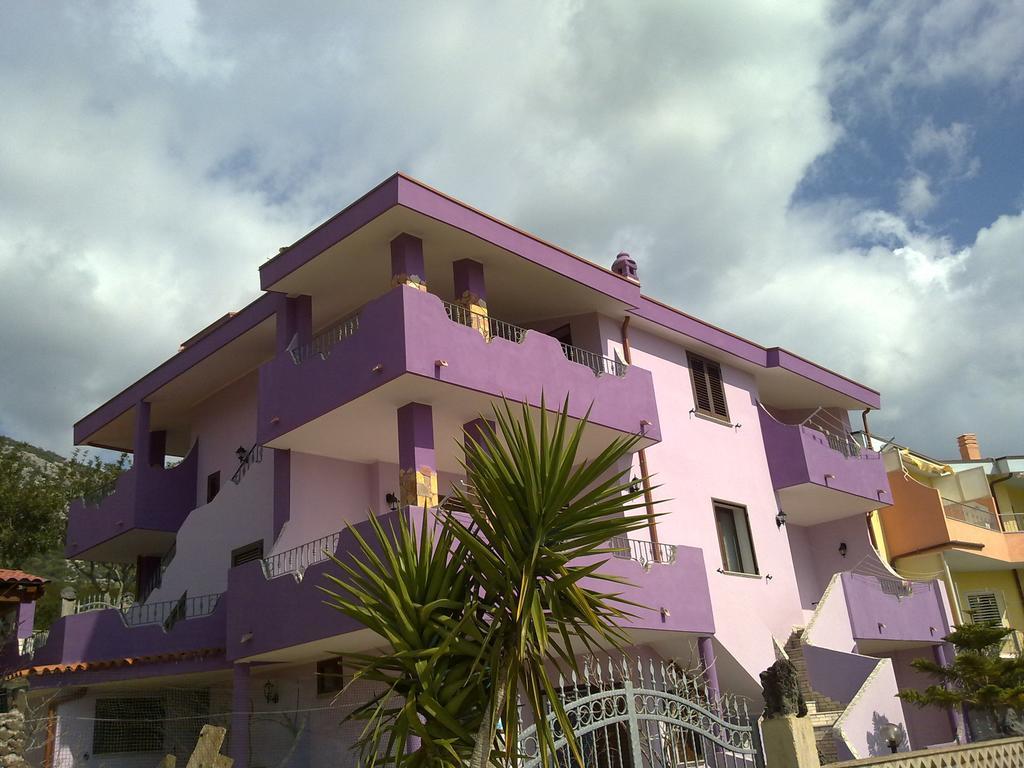 Apartmán Casa Purple Cala Gonone Exteriér fotografie