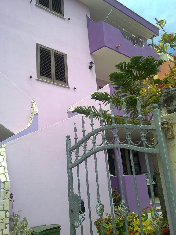 Apartmán Casa Purple Cala Gonone Exteriér fotografie